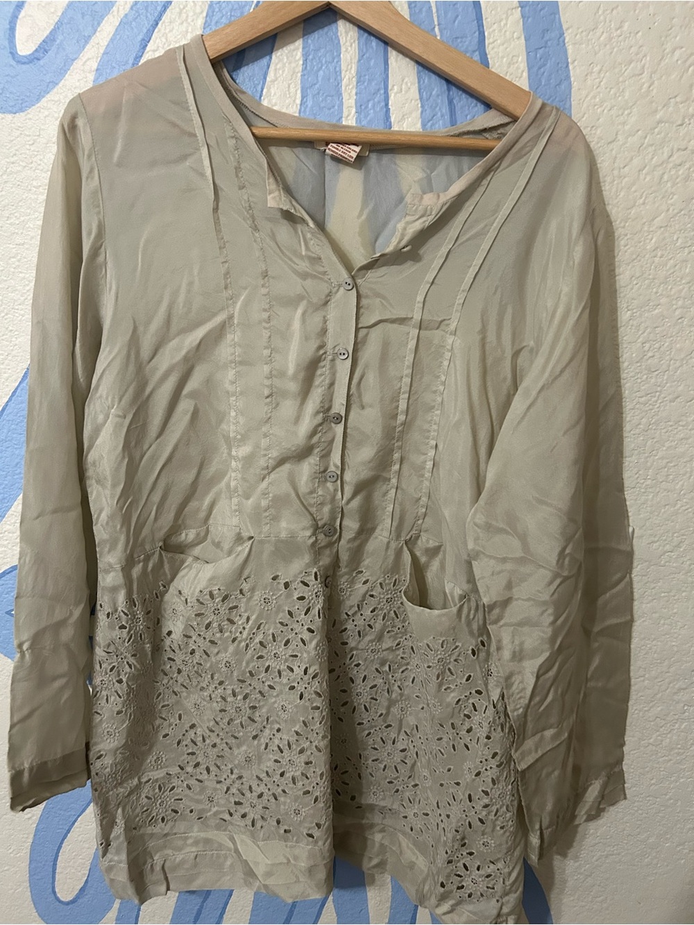 Sundance 100% Silk Eyelet Lace Tunic Blouse Gray / Sage